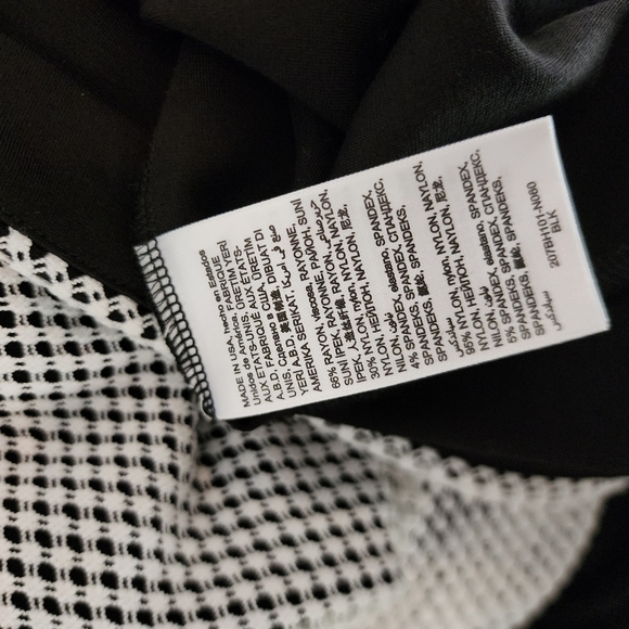 Bebe mesh fitted skirt. Black and White. SIZE: Small - Picture 10 of 14